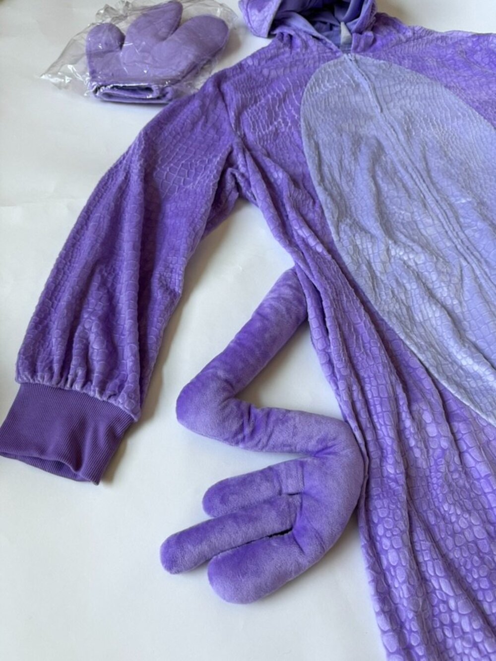 Disney Pixar Randall Adult L/XL Monsters Inc Halloween Costume Purple Spirit - Picture 5 of 12